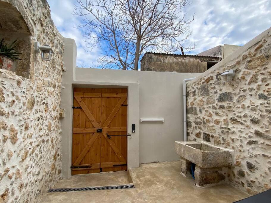 Stavlos Traditional Suite Atsipopoulo Exterior photo